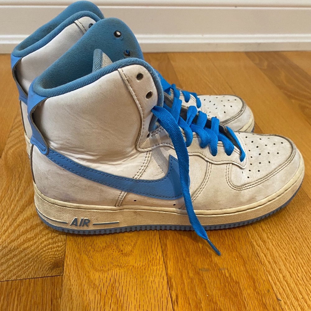 Nike Airforces High top in university blue